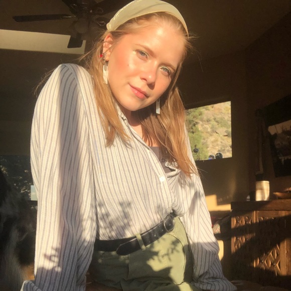 Meet your Posher, Julia - Picture 1 of 1